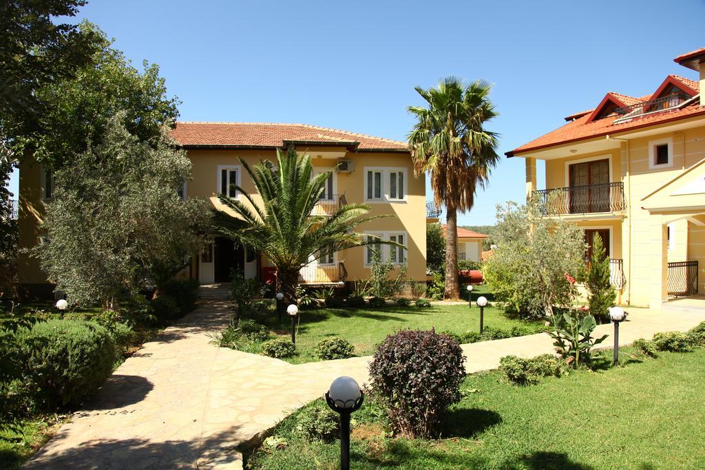 Gokcen Apartments Oludeniz Bagian luar foto