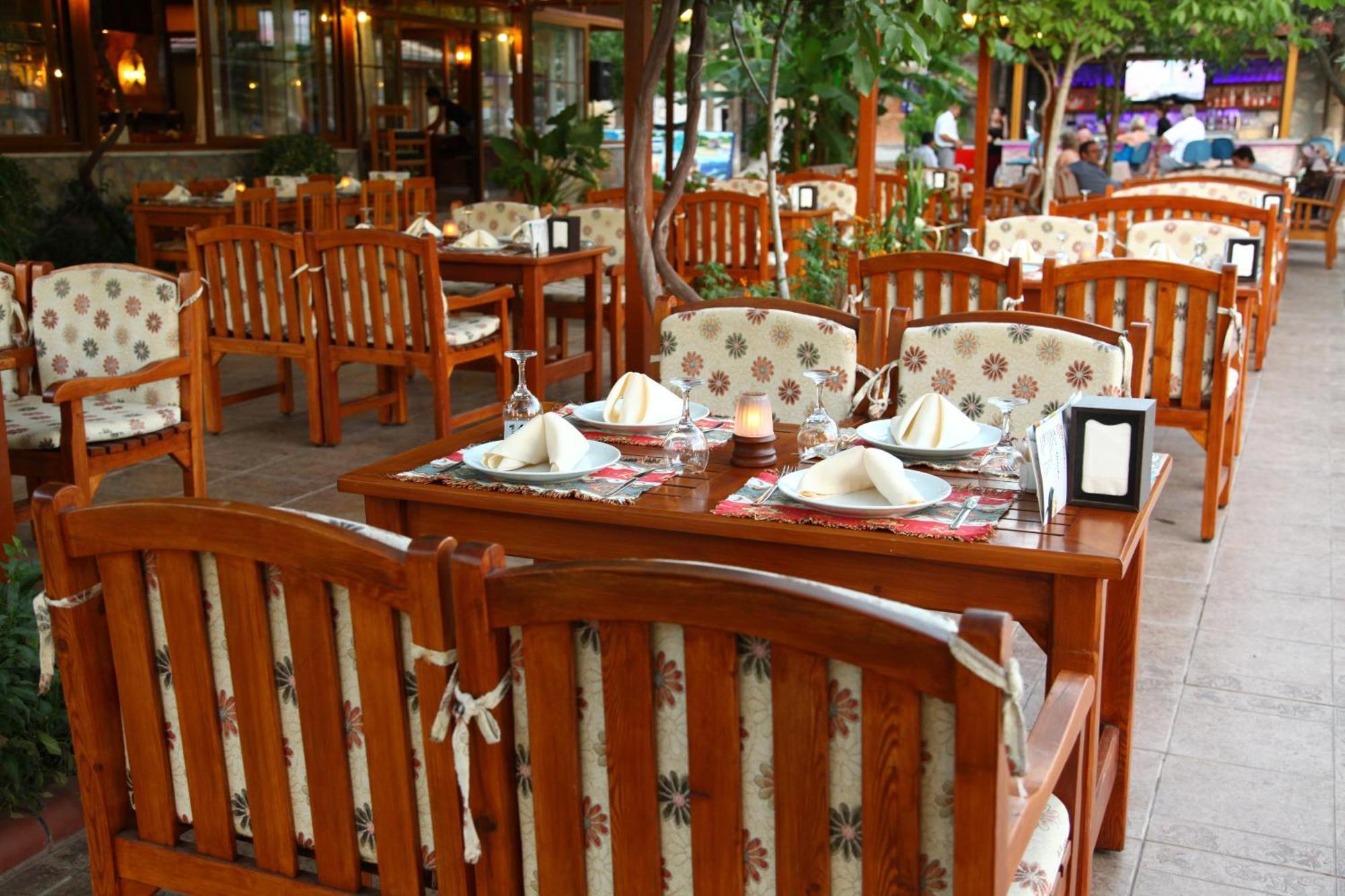 Gokcen Apartments Oludeniz Bagian luar foto