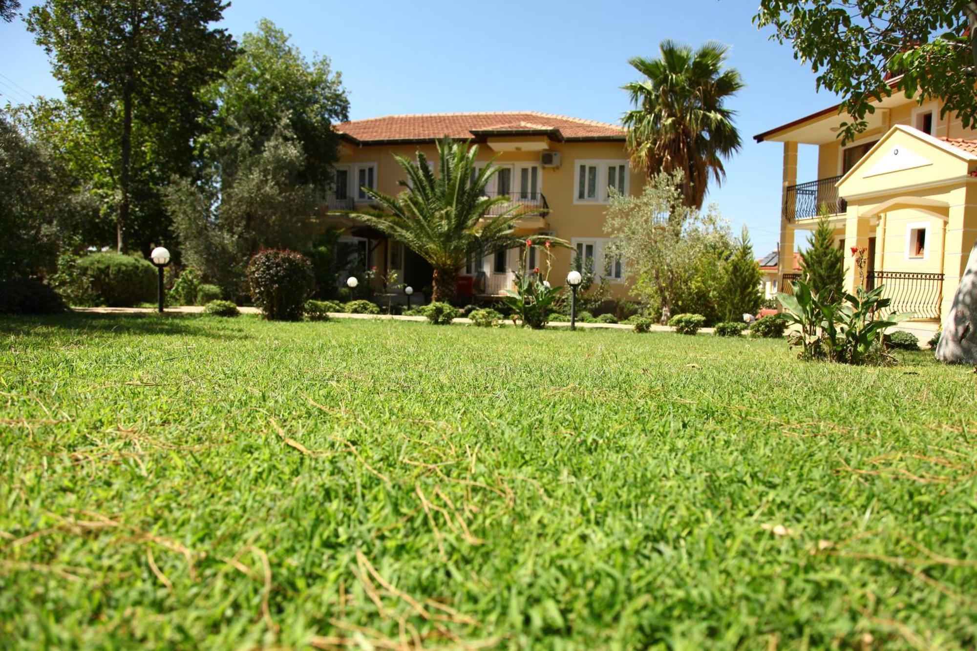 Gokcen Apartments Oludeniz Bagian luar foto