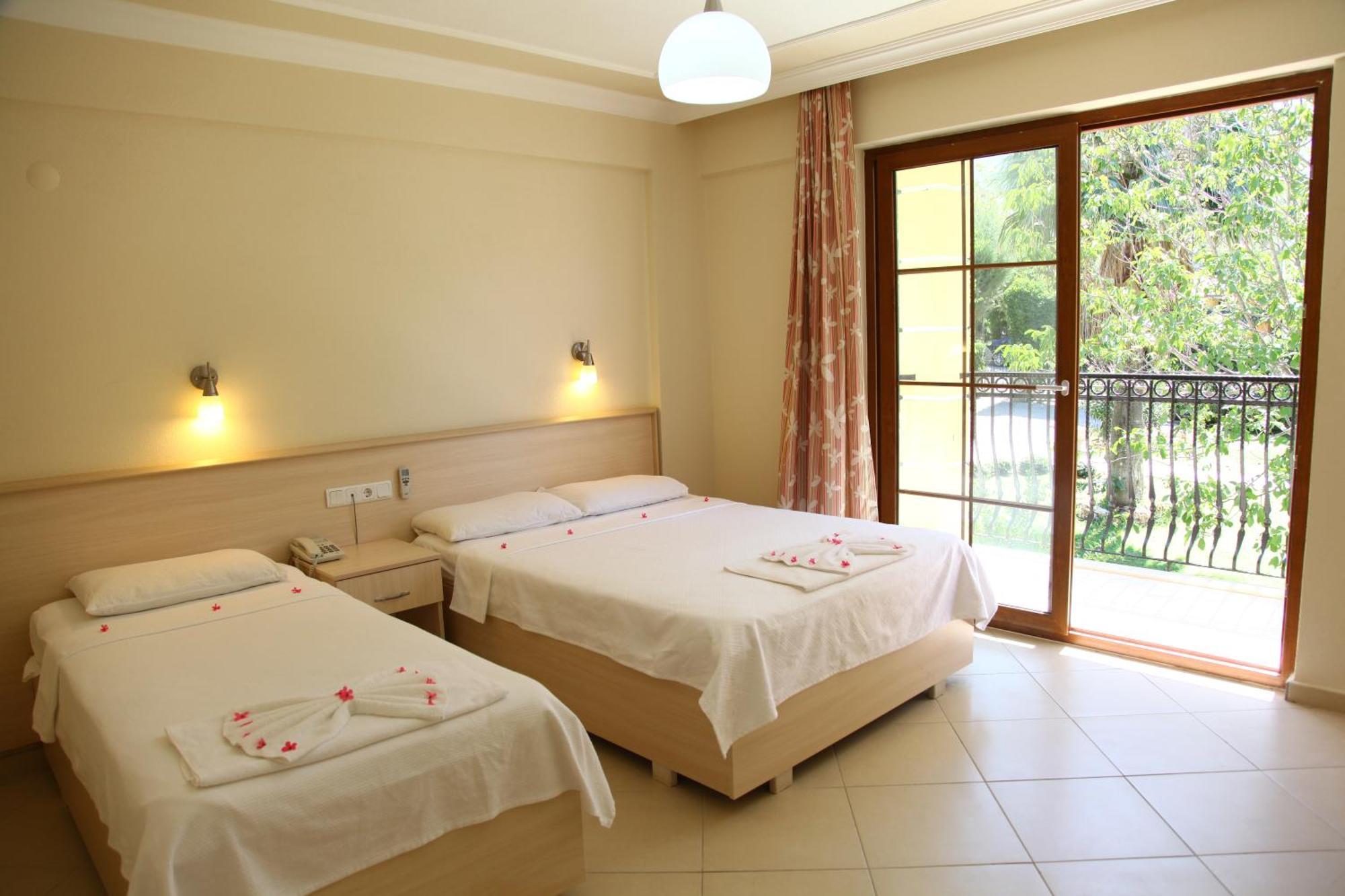 Gokcen Apartments Oludeniz Bagian luar foto