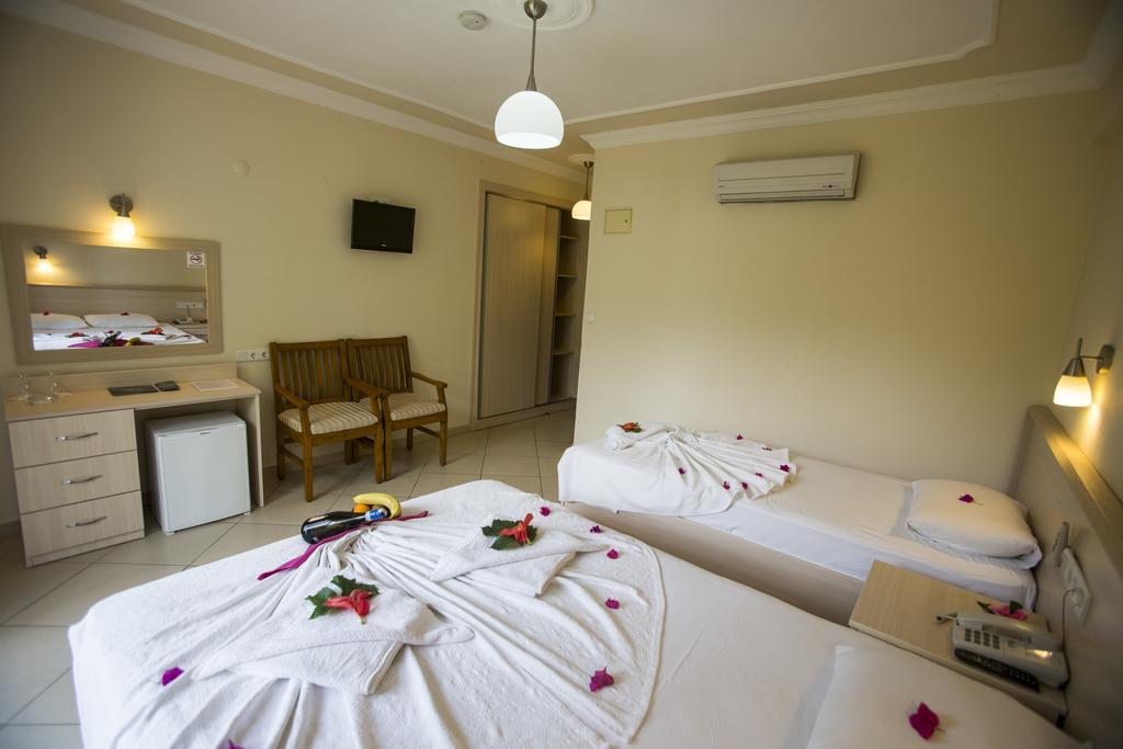 Gokcen Apartments Oludeniz Bagian luar foto