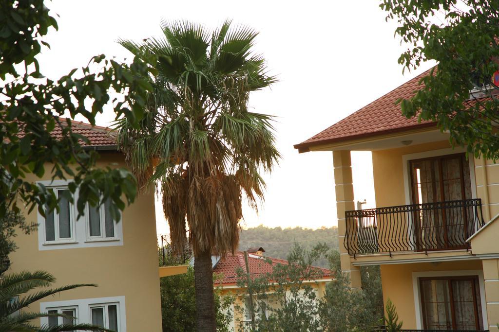 Gokcen Hotel & Apartments Oludeniz Bagian luar foto